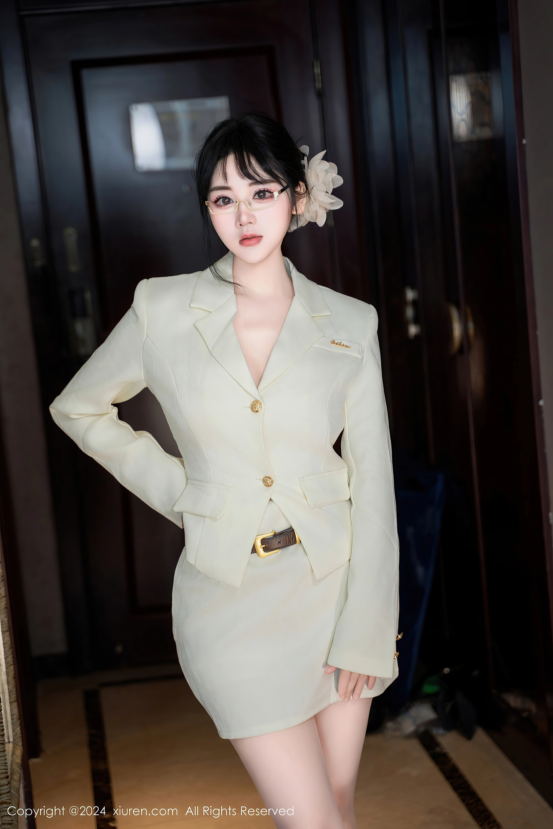 [Xiuren秀人网]2024.06.18 NO.8717 汐汐爱吃草莓 2